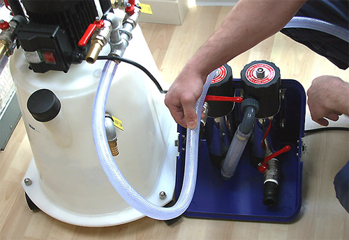 Some of the equipment used for power flushing Power flushing equipment
